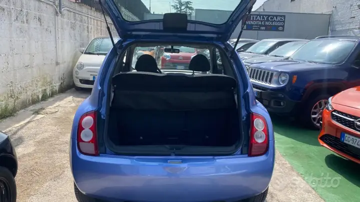 Nissan Micra 2005 photo 5