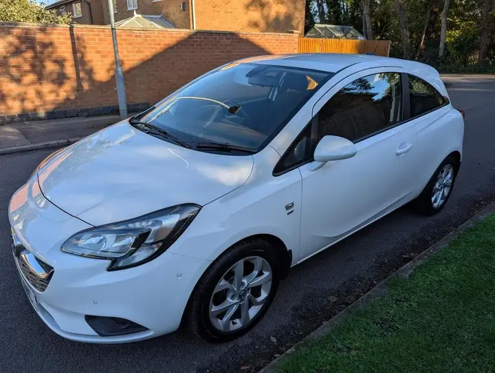 Vauxhall Corsa 2017 photo 3