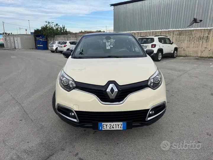Renault Captur 2015 photo 3