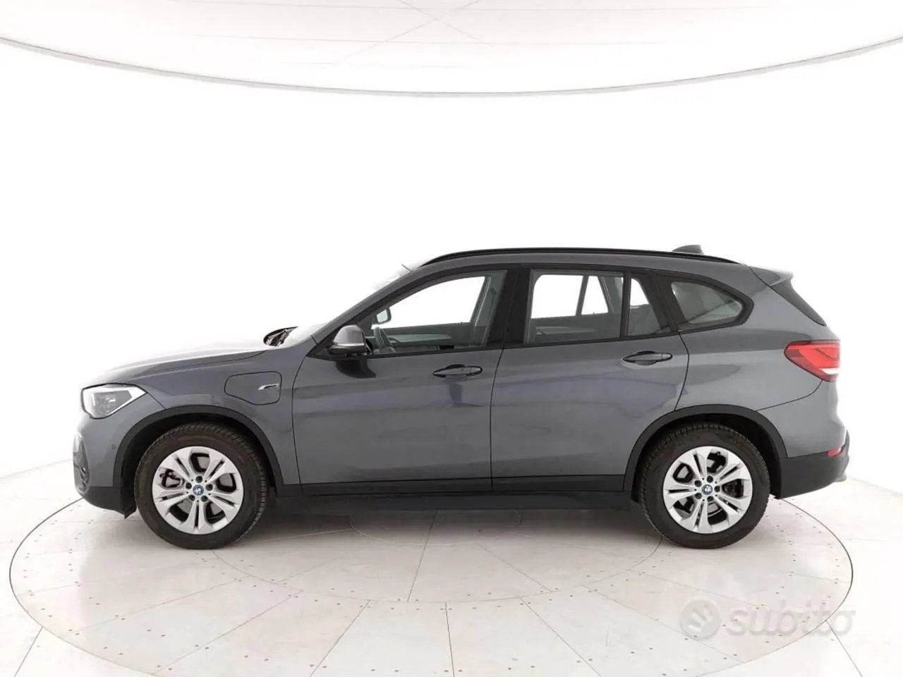 BMW X1 2021 photo 2