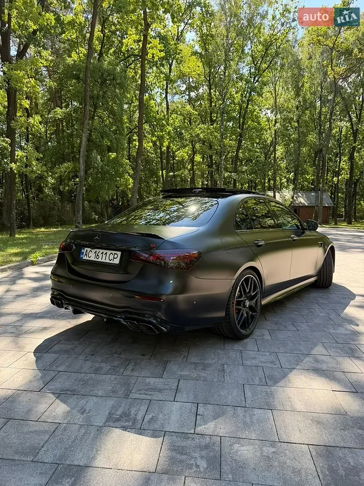 Mercedes-Benz E-Class 2021 photo 5