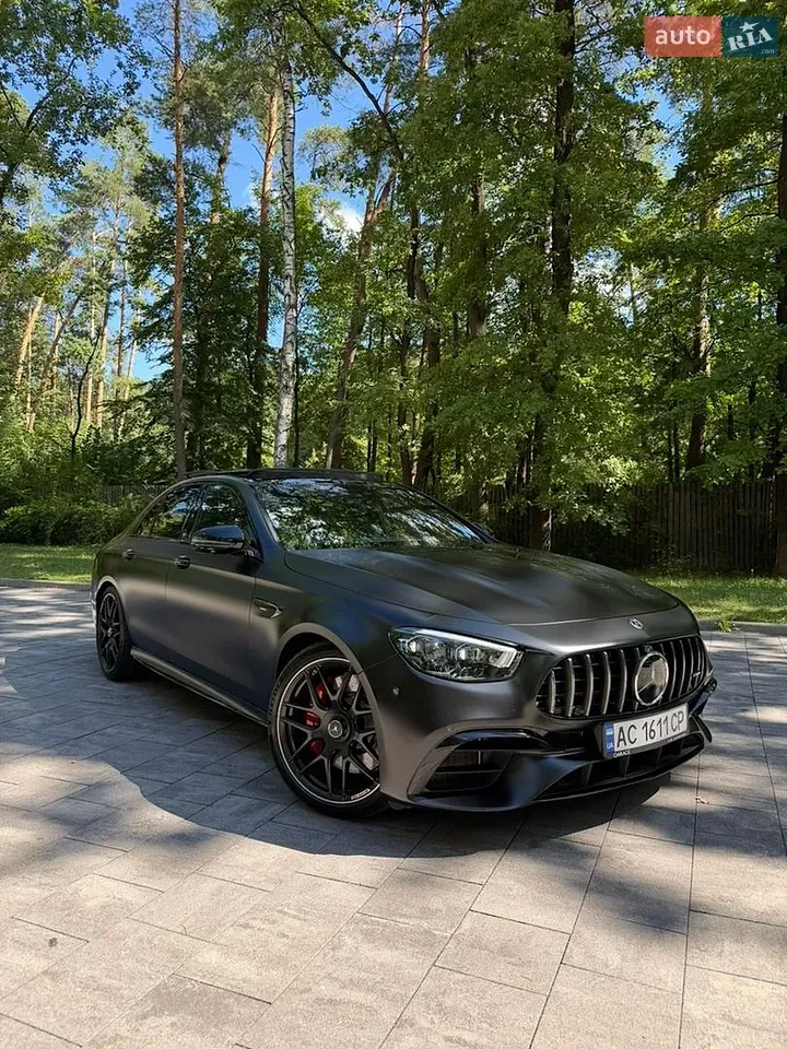 Mercedes-Benz E-Class