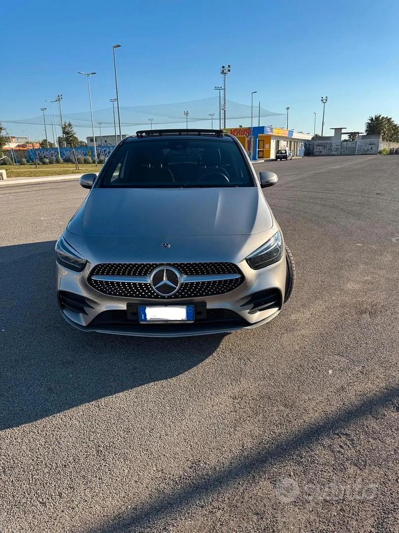 Mercedes-Benz B 200D