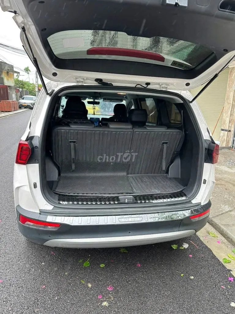Hyundai Custin 2025 photo 3