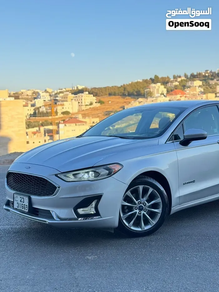 Ford Fusion 2017 photo 3