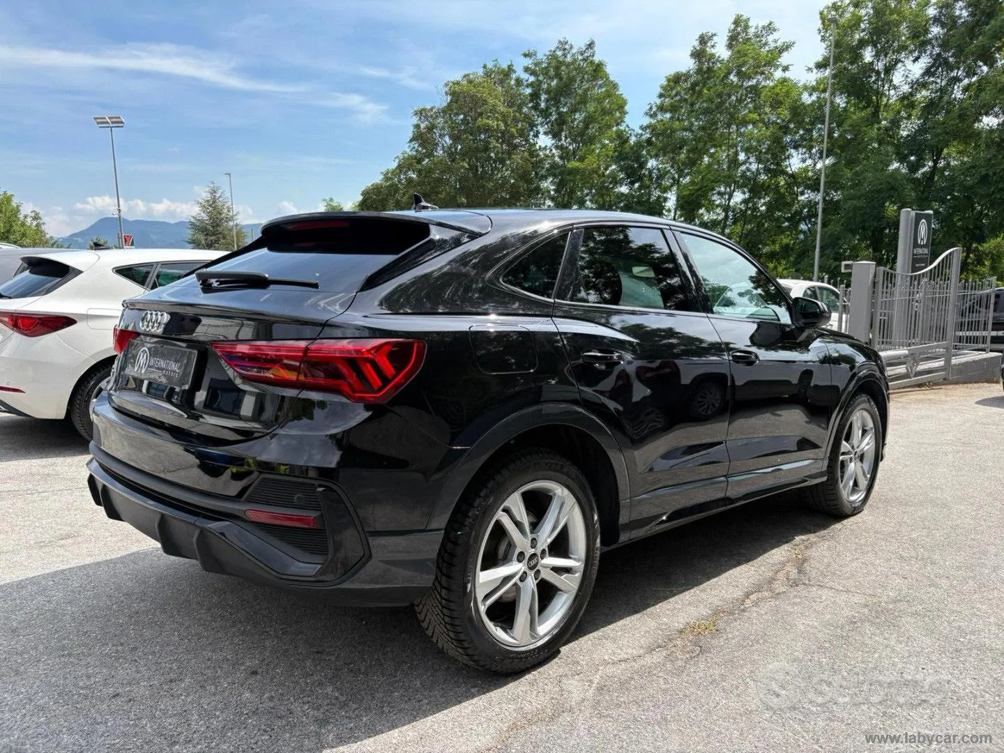 Audi Q3 2023 photo 5