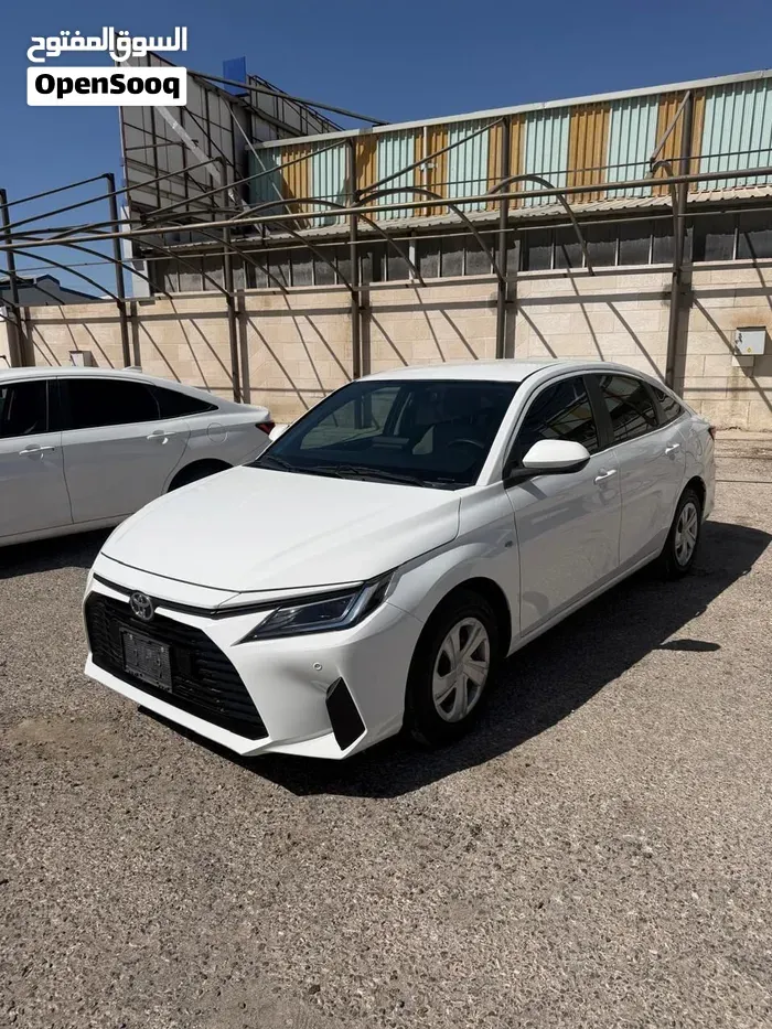 Toyota Yaris 2023 photo 3