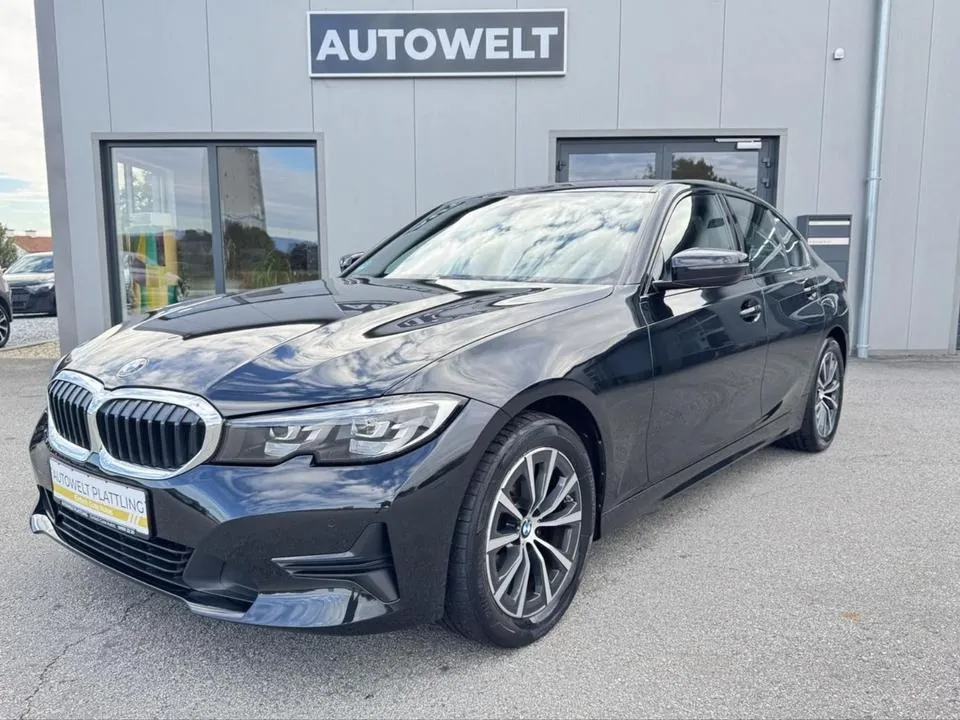 BMW 320I