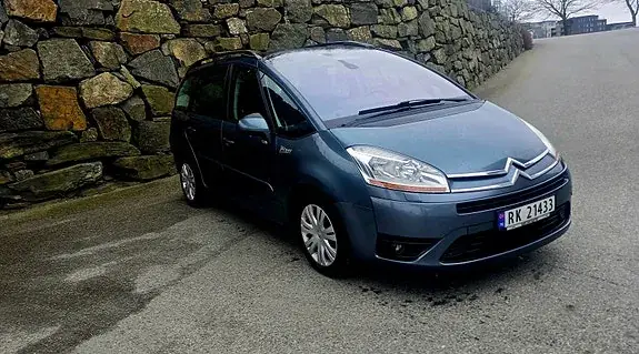 Citroen Grand C4 Picasso 2010 photo 4