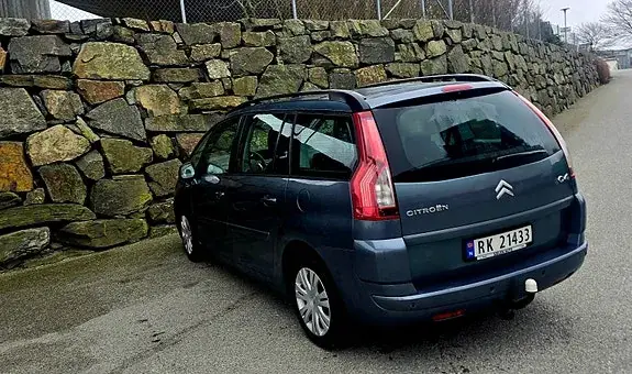 Citroen Grand C4 Picasso 2010 photo 3