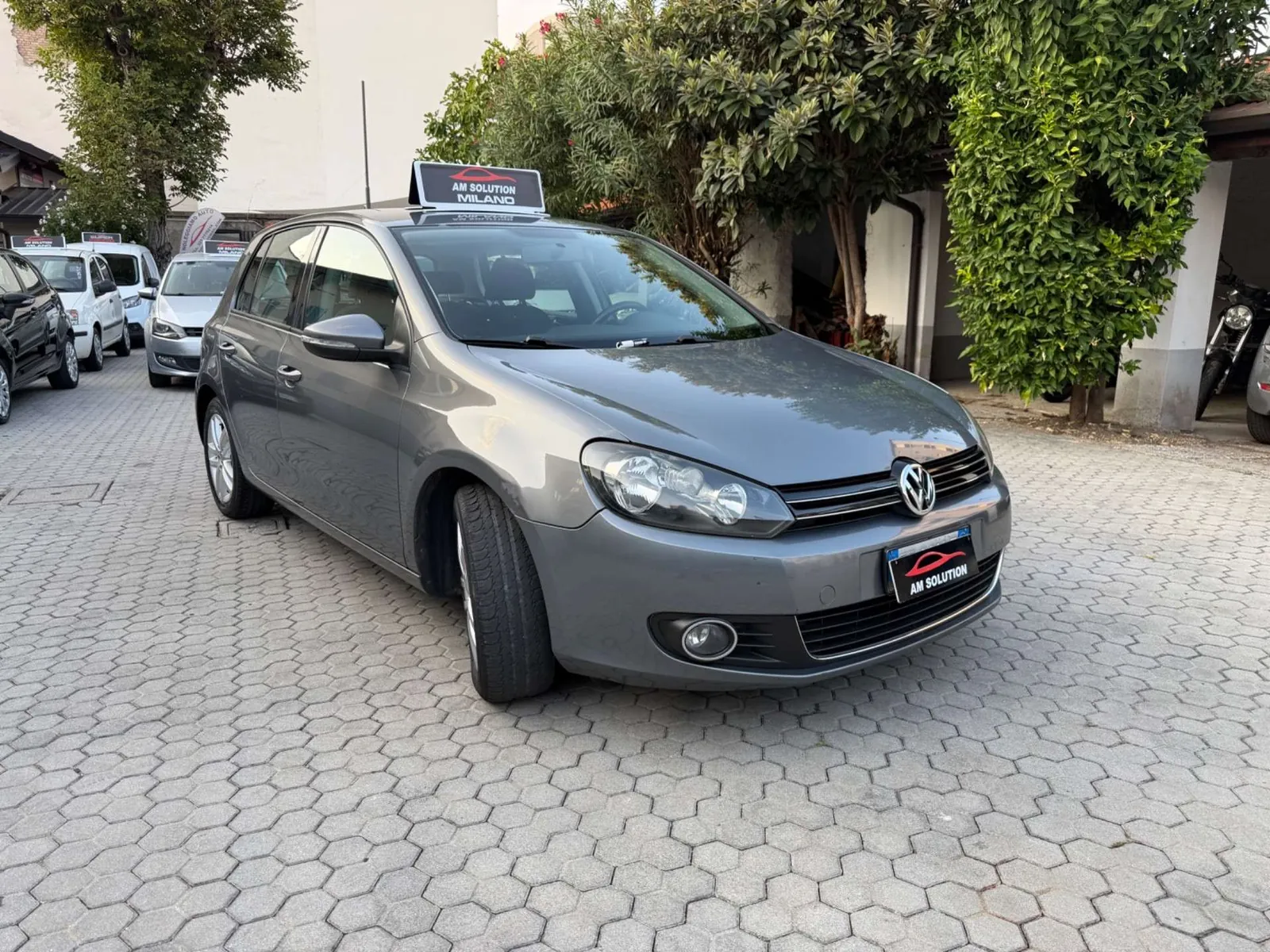 Volkswagen Golf 2011 photo 2