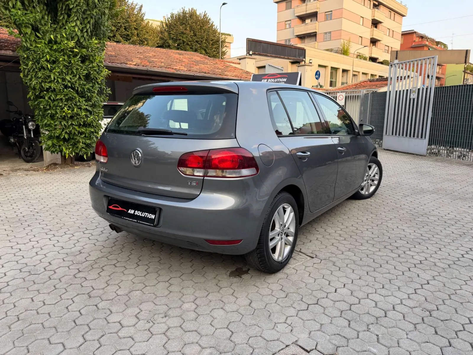 Volkswagen Golf 2011 photo 3