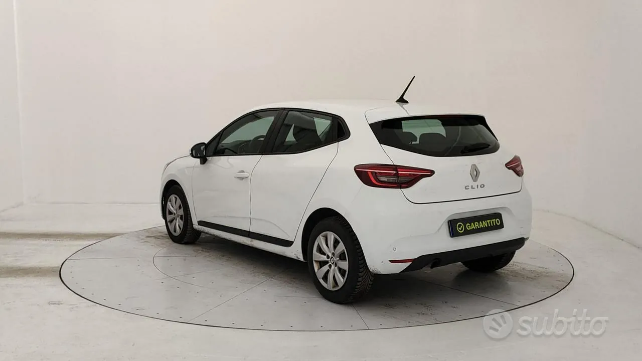 Renault Clio 2021 photo 3