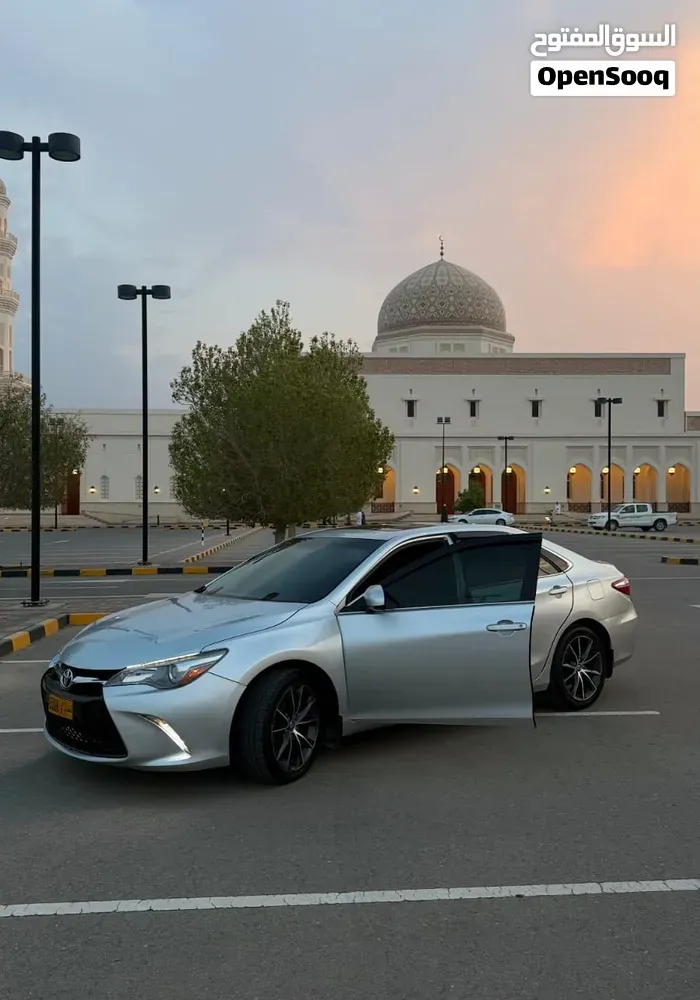 Toyota Camry 2015 photo 2