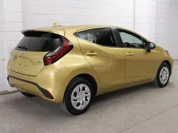 Toyota Aqua 2021 photo 3