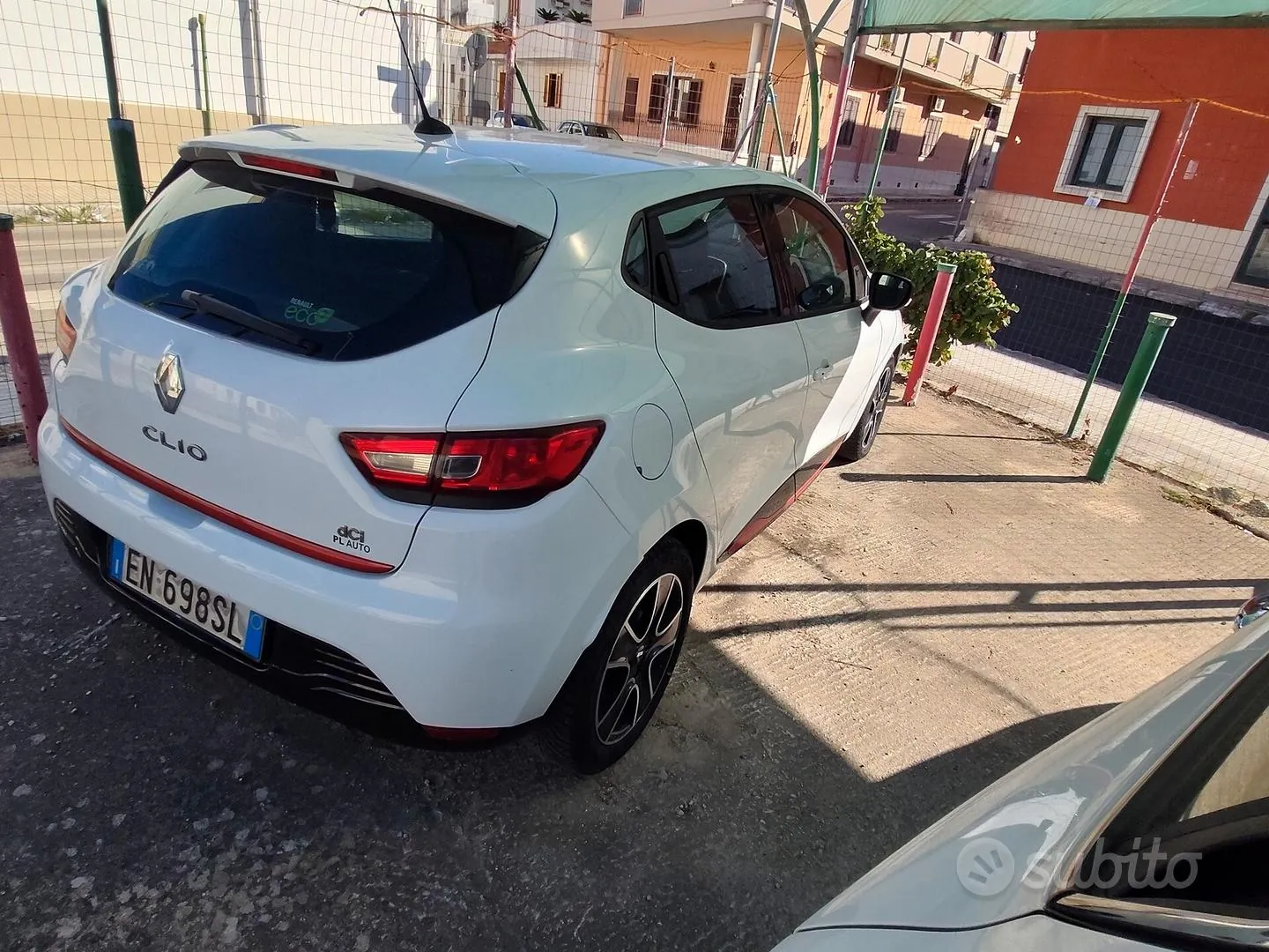 Renault Clio 2013 photo 3