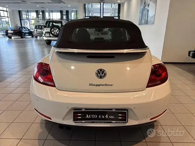 Volkswagen Maggiolino Cabrio 2013 photo 5