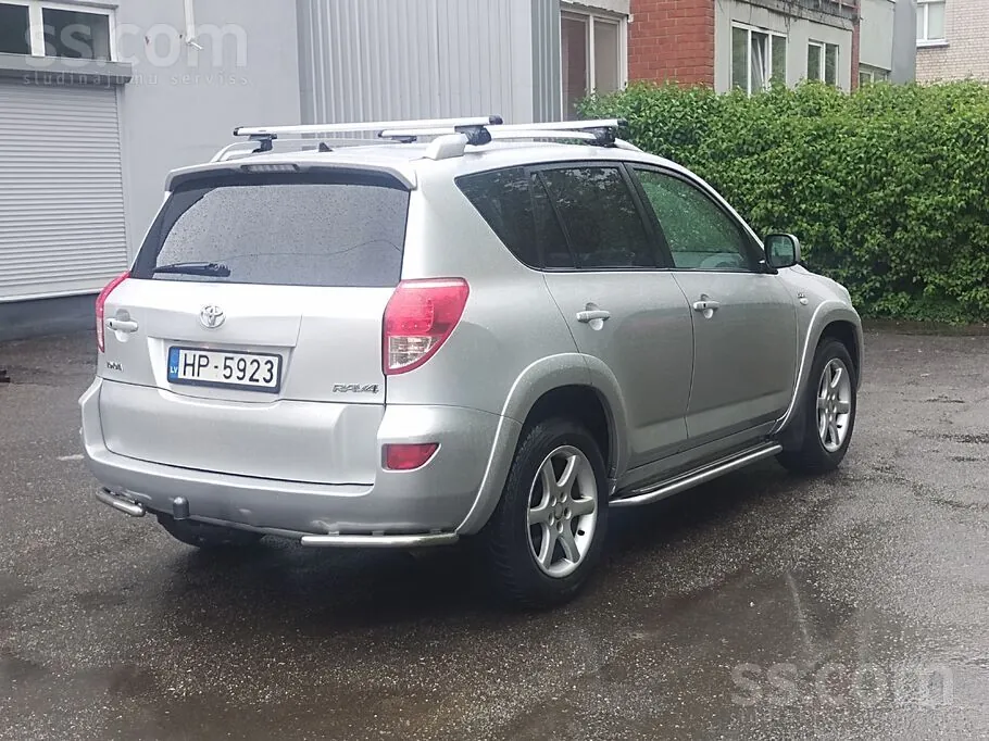 Toyota Rav4 2007 photo 5