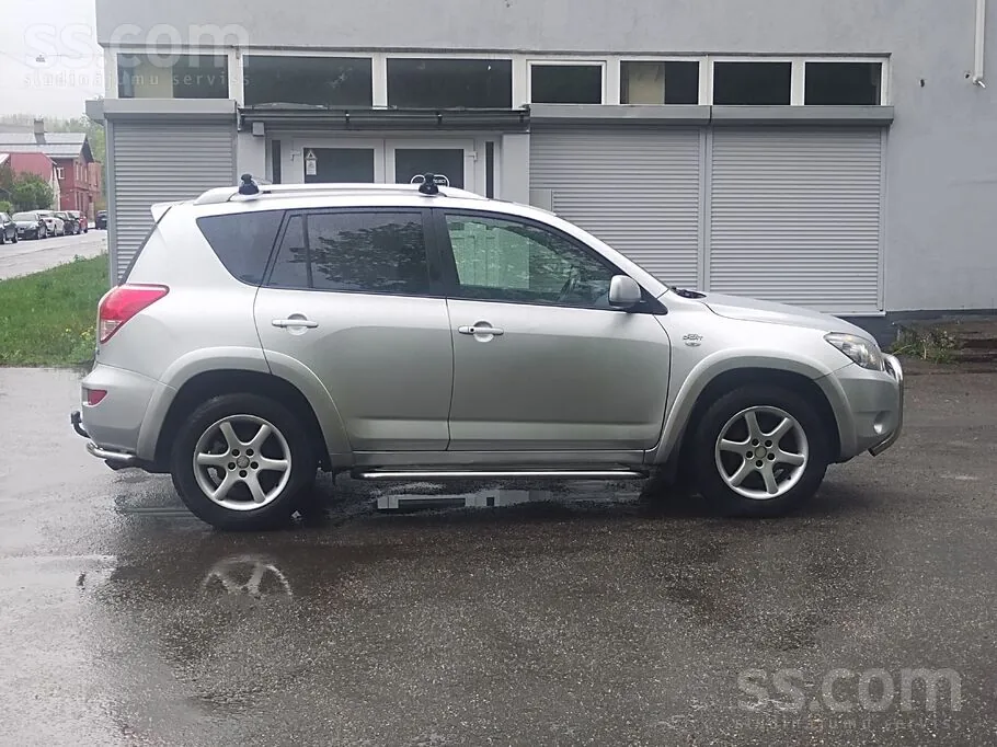 Toyota Rav4 2007 photo 4