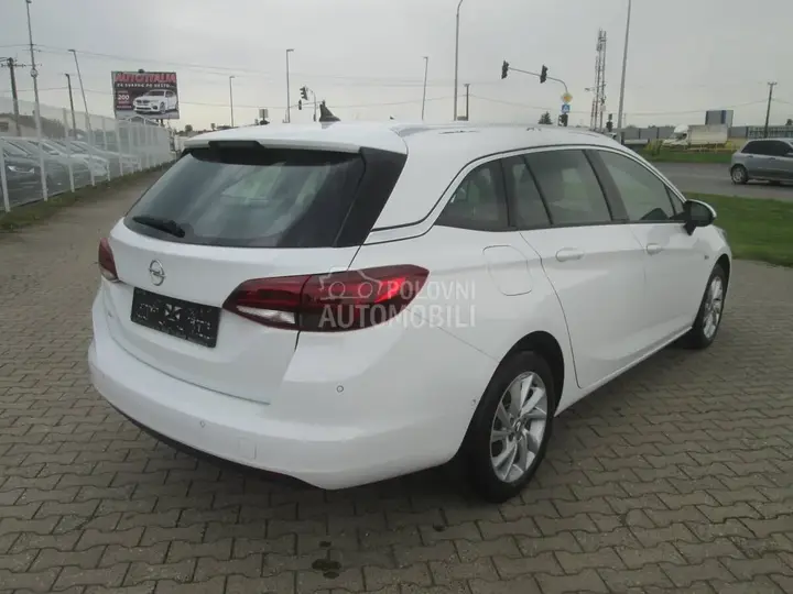 Opel Astra K 2020 photo 5