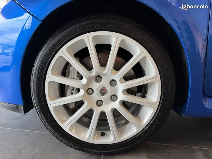 Renault Clio 2007 photo 2