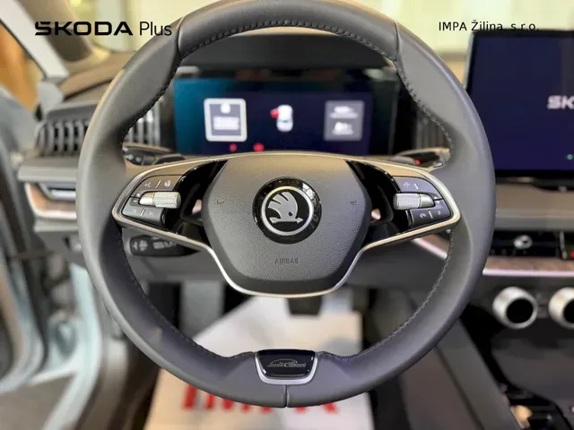 Skoda Superb 2025 photo 4