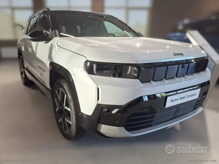 Jeep Compass photo 3