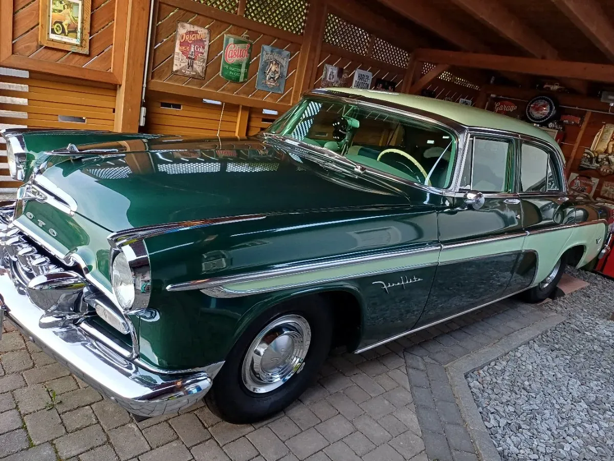 Chrysler De Soto Limousine V8 1955 photo 3
