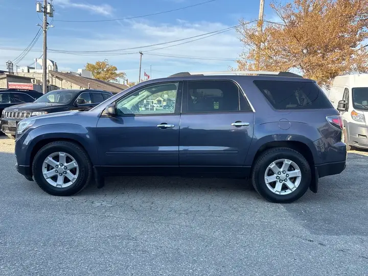 GMC Acadia 2014 photo 2