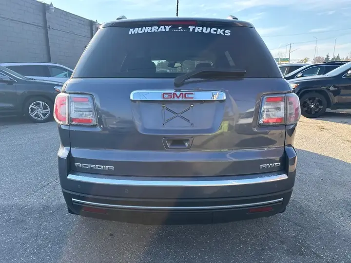 GMC Acadia 2014 photo 4