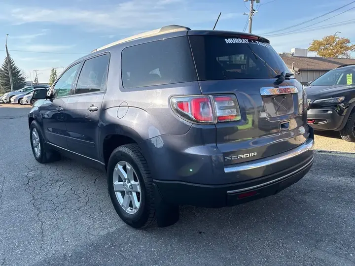 GMC Acadia 2014 photo 3