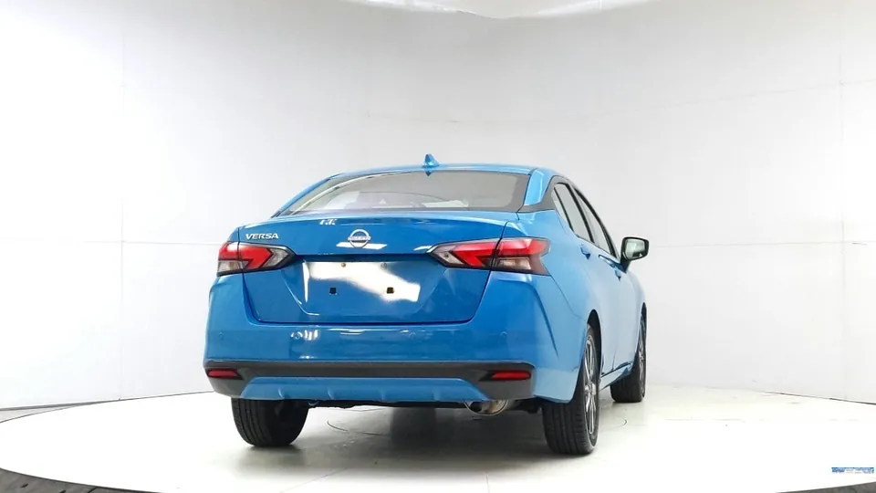 Nissan Versa 2025 photo 5