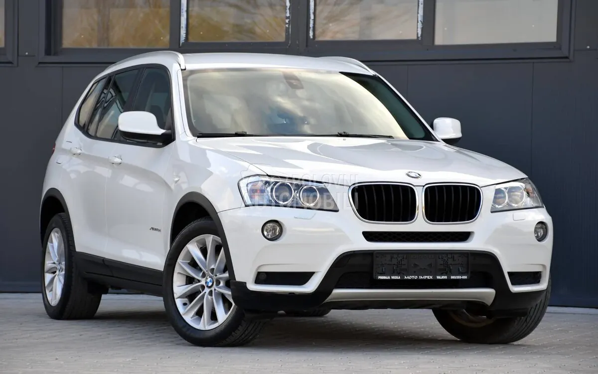 BMW X3 2012 photo 2