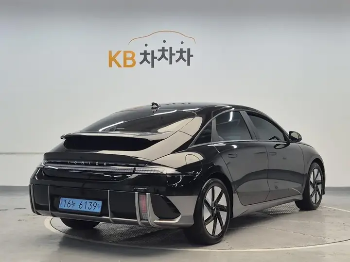Hyundai Ioniq 6 2025 photo 3