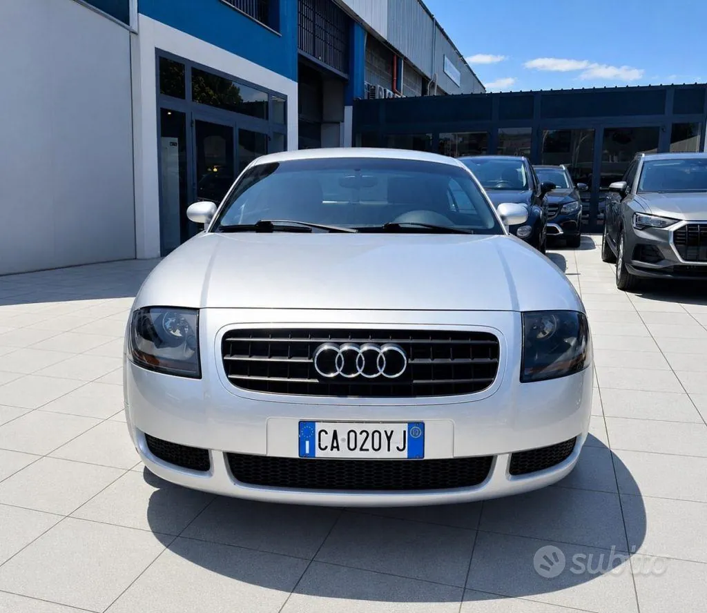 Audi Tt 2002 photo 2