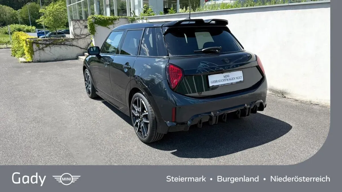Mini Cooper 2025 photo 2
