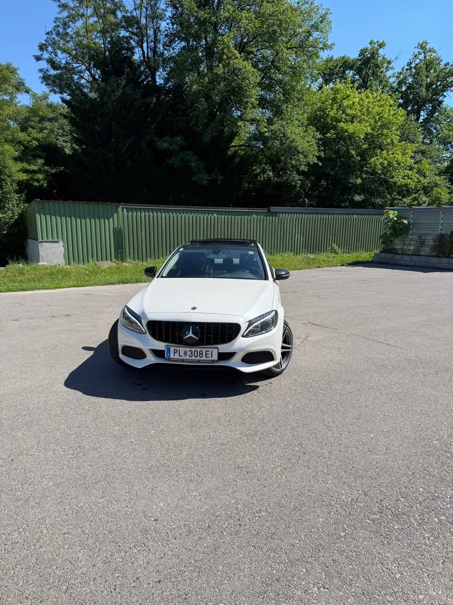 Mercedes-Benz C-Class 2017 photo 2