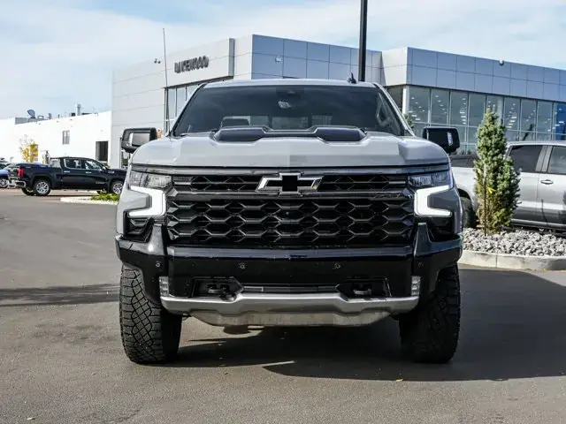 Chevrolet Silverado 1500 2025 photo 3