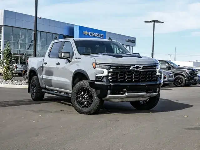 Chevrolet Silverado 1500 2025 photo 2