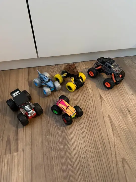 Hot Wheels Autos
