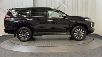 Mitsubishi Pajero Sport 2020 photo 4