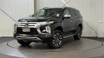 Mitsubishi Pajero Sport 2020 photo 2