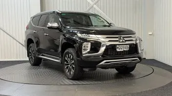 Mitsubishi Pajero Sport 2020 photo 3