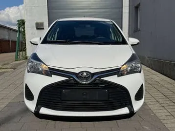 Toyota Yaris 2015 photo 3