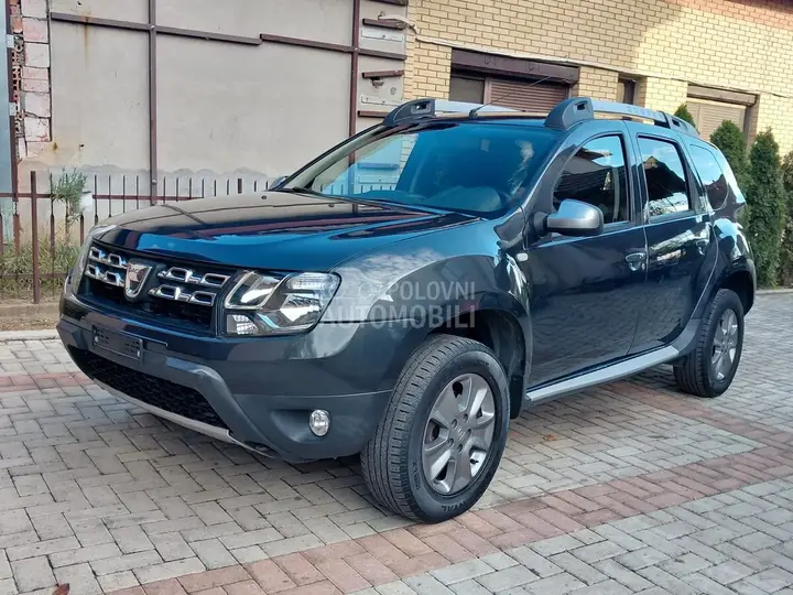 Dacia Duster 2017 photo 2