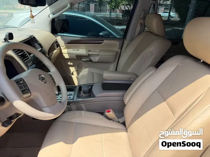 Nissan Armada 2010 photo 4