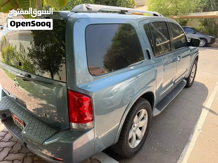 Nissan Armada 2010 photo 3
