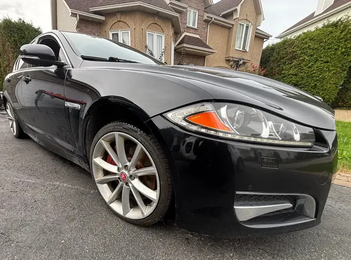 Jaguar Xf 2014 photo 4