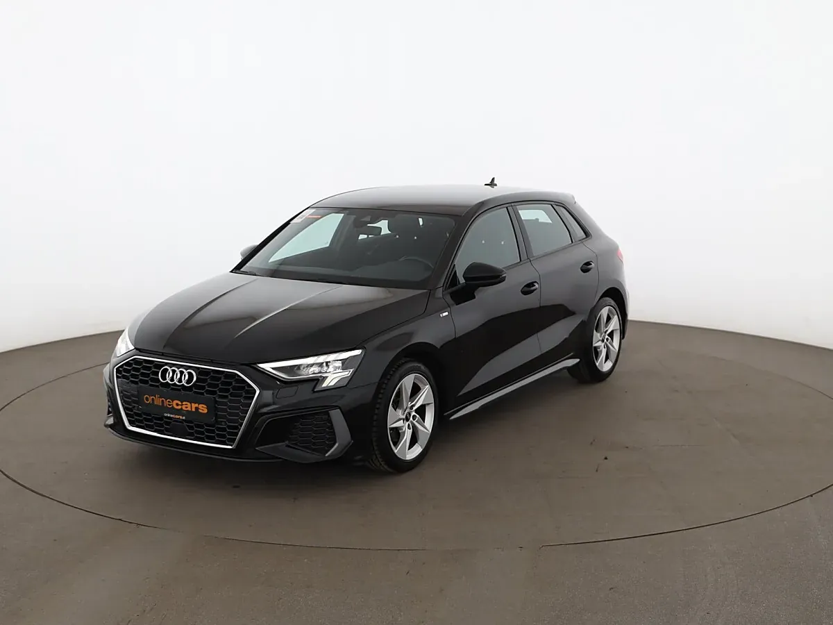 Audi A3 2022 photo 2