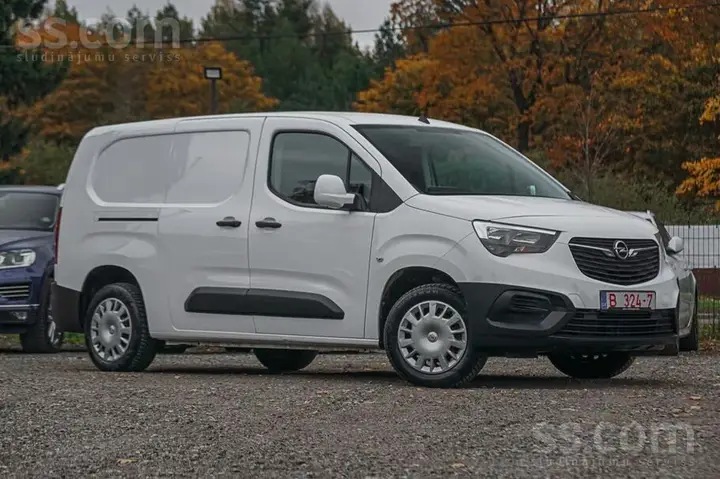 Opel Combo 2020 photo 2